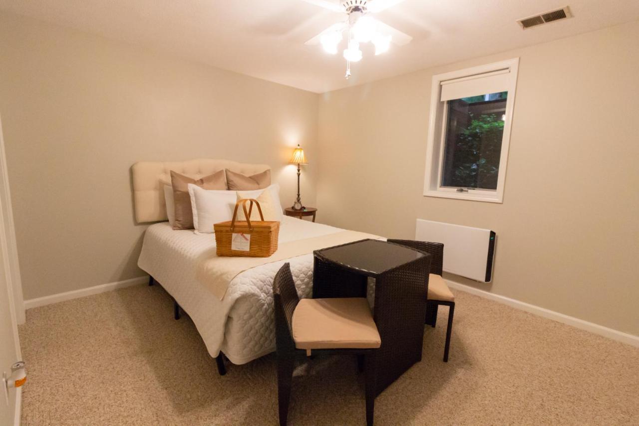 That Pretty Place Bed & Breakfast Middlebury ภายนอก รูปภาพ