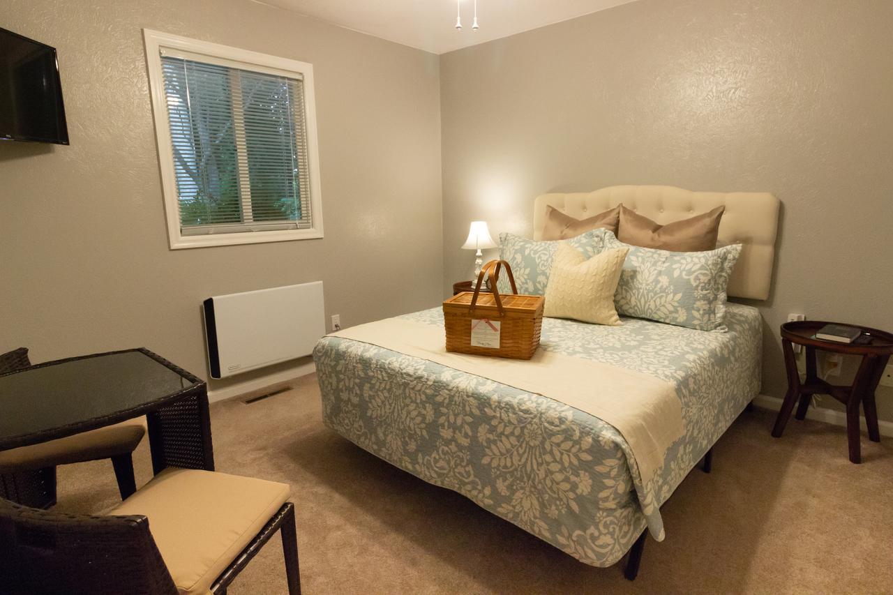 That Pretty Place Bed & Breakfast Middlebury ภายนอก รูปภาพ